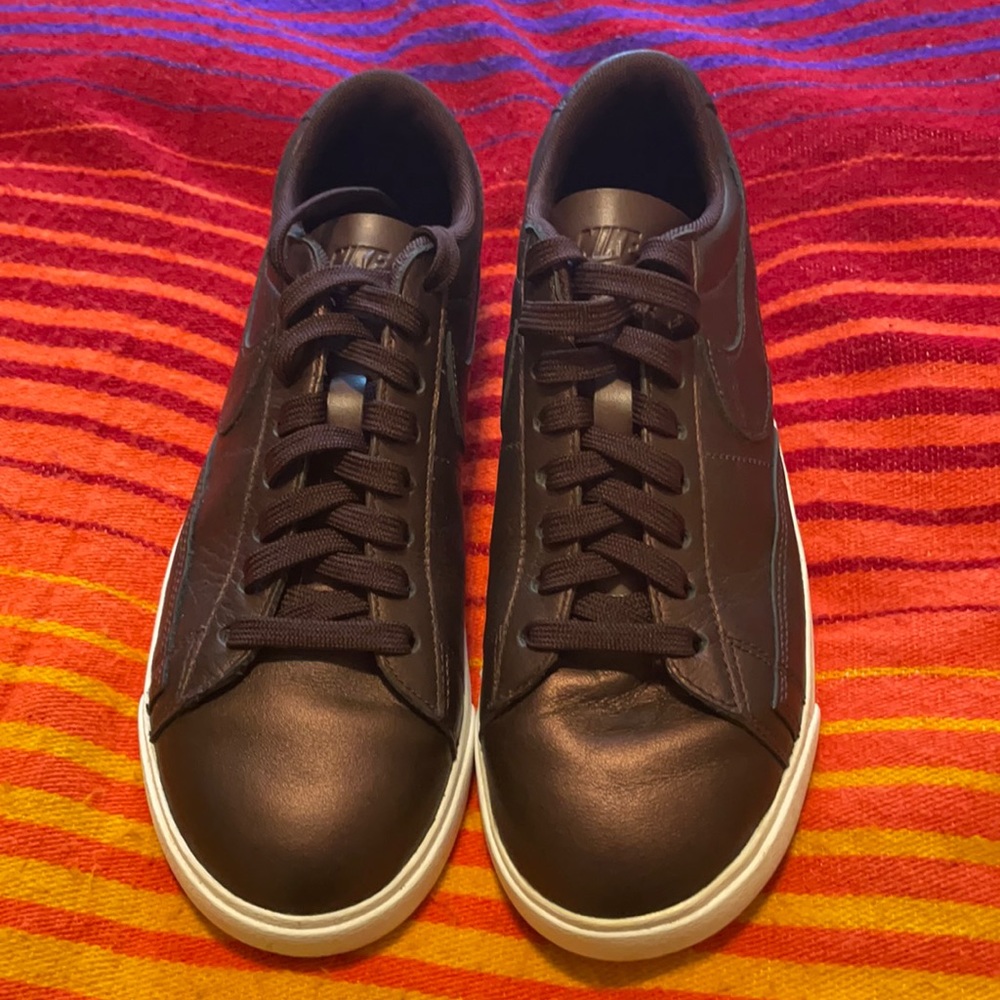 Women’s size 8 Nike Blazer Low